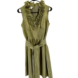 Vtg London times elegant satiny martini olive  sleeveless dress in size 8P